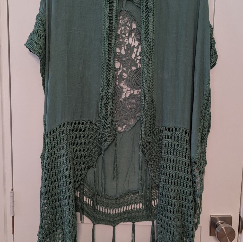 Miracle Teal Boho Crochet Fringe Floral Kimono M/L - Picture 3 of 5